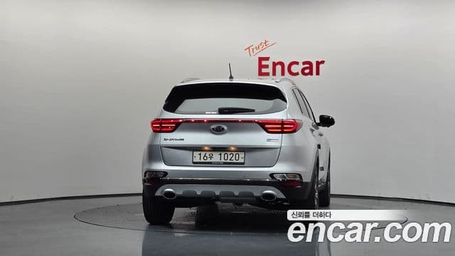 Kia Sportage The Bold 2018 — Фото 4/20