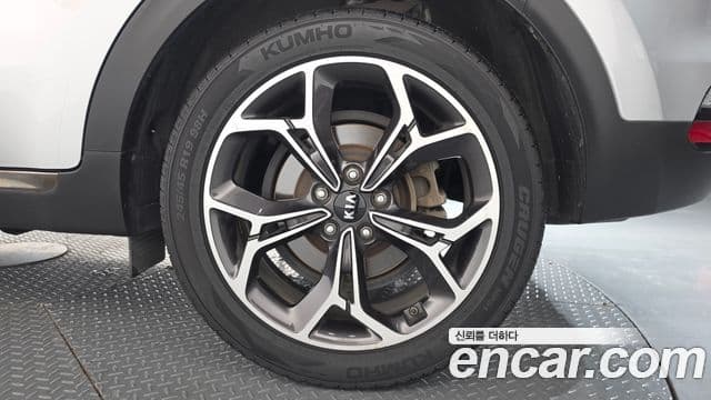 Kia Sportage The Bold 2018 — Şəkil 23/31