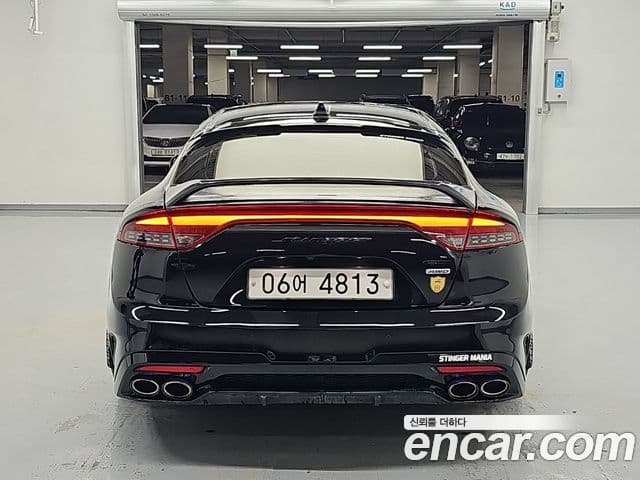 Kia Stinger 2019 — Фото 2/18