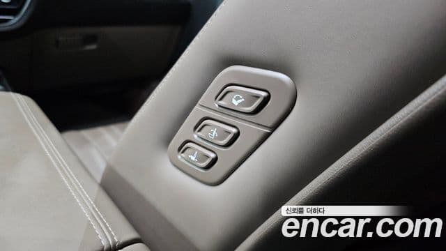 Kia K8 2021 — Şəkil 22/37