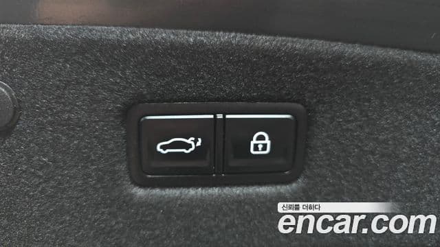 Kia K8 2021 — Şəkil 20/37