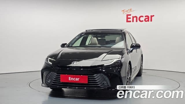 Toyota Camry 2026 — Photo 17/20