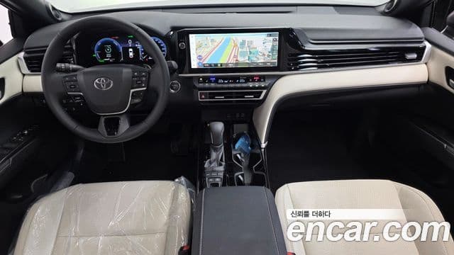 Toyota Camry 2026 — Photo 14/20
