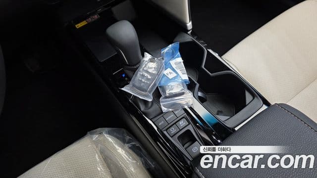 Toyota Camry 2026 — Photo 8/20