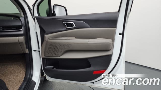 Kia Carnival 2025 — ფოტო 12/32