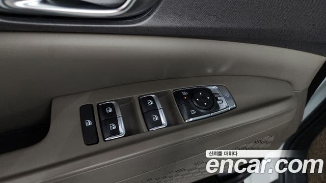 Kia Carnival 2025 — ფოტო 13/32