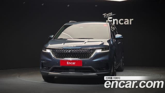 Kia Carnival 2021 — Фото 3/20