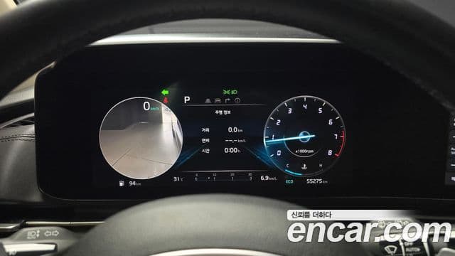 Kia Carnival 2021 — Фото 8/20