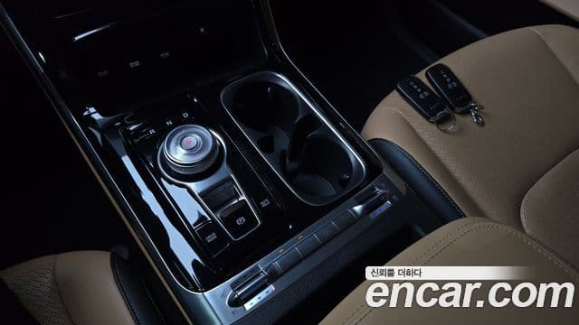 Kia Carnival 2021 — Фото 9/20