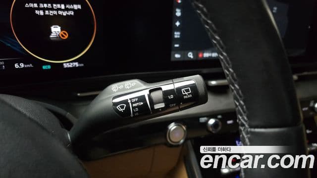 Kia Carnival 2021 — Фото 17/20