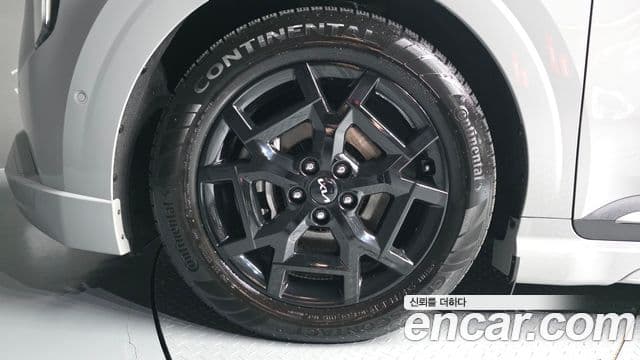 Kia Carnival 2025 — Şəkil 6/20