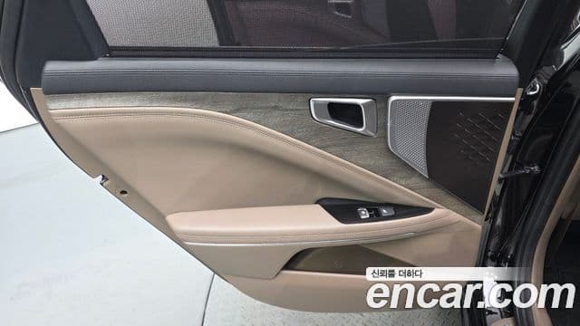 Kia K8 2022 — Photo 3/32