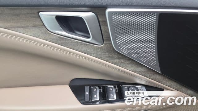 Kia K8 2022 — Photo 15/32