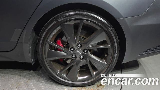 Genesis G70 2021 — Şəkil 30/37