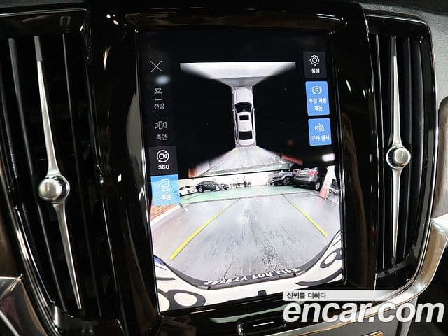 Volvo S90 2024 — Фото 11/20