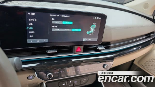 Kia Carnival 2024 — Фото 14/20