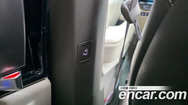 Kia Carnival 2024 — Şəkil 34/34