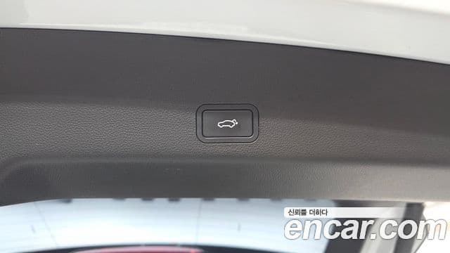 Renault Samsung Grand Koleos 2025 — Фото 19/20