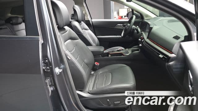Kia Sportage 2025 — Фото 11/20
