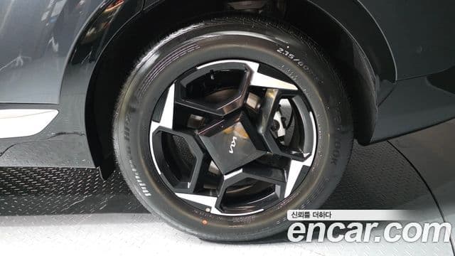 Kia Sportage 2025 — Photo 22/35