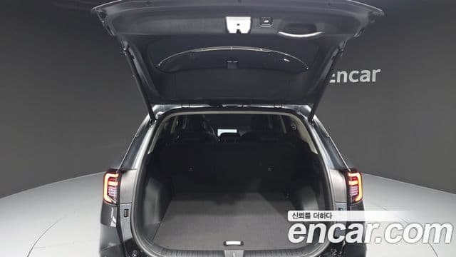 Kia Sportage 2025 — Şəkil 31/35