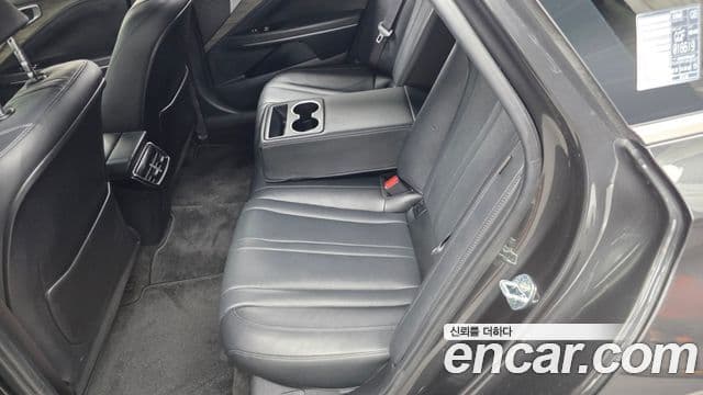 Kia K8 2021 — Photo 16/33