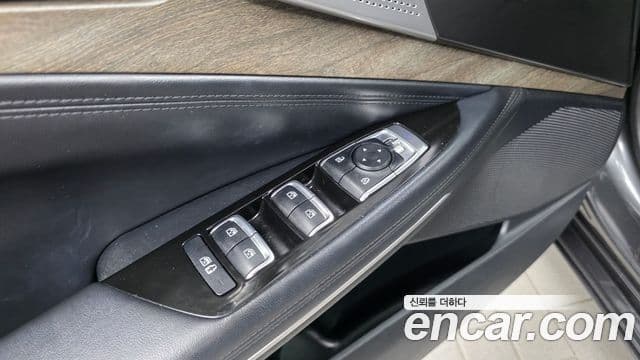 Kia K8 2021 — Photo 21/33