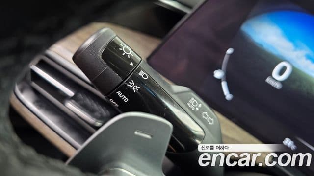 Kia K8 2021 — Photo 24/33
