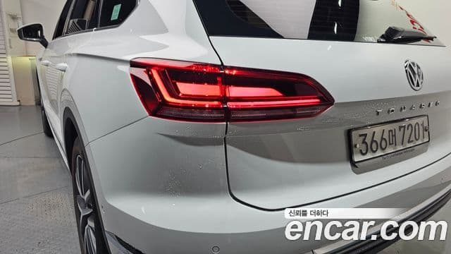 Volkswagen Touareg 2020 — Photo 12/30