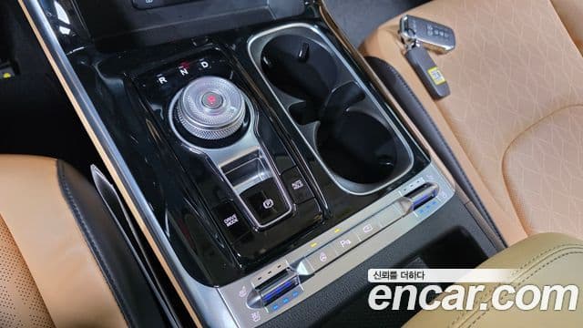 Kia Carnival 2022 — Фото 9/20