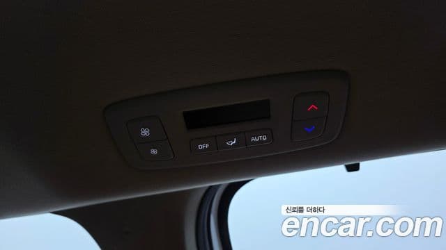 Kia Carnival 2022 — Фото 18/20
