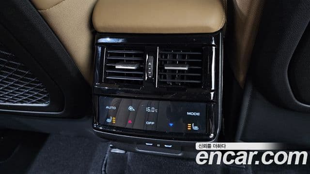 Renault Samsung Grand Koleos 2025 — Фото 19/20