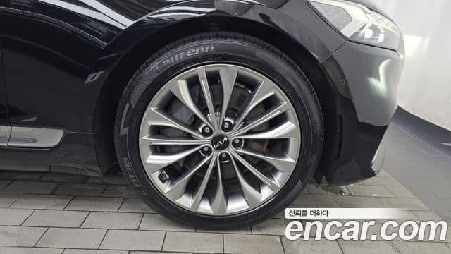 Kia The K9 2022 — Photo 22/36