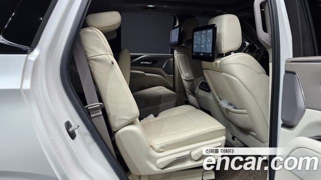 Cadillac Escalade 2021 — Фото 12/20