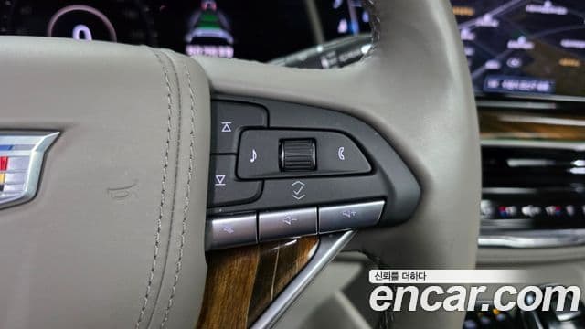 Cadillac Escalade 2021 — Şəkil 3/42