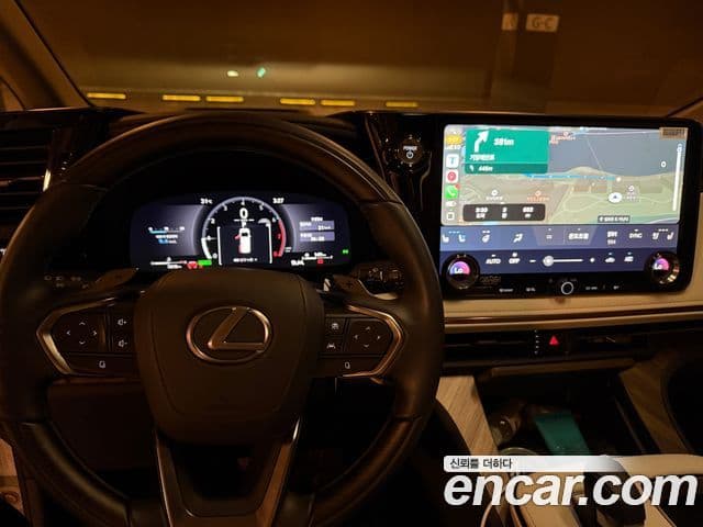 Lexus LM 2025 — Фото 11/11
