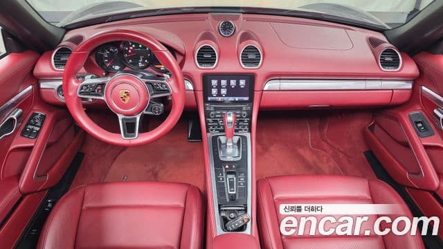 Porsche 718 Boxster 2019 — Фото 7/20