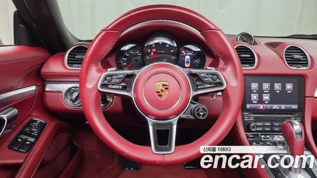 Porsche 718 Boxster 2019 — Фото 13/20