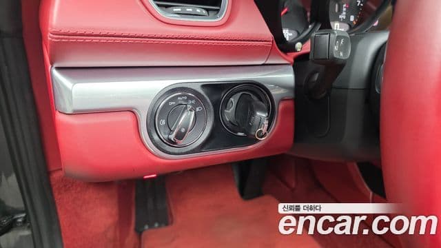 Porsche 718 Boxster 2019 — Фото 17/20