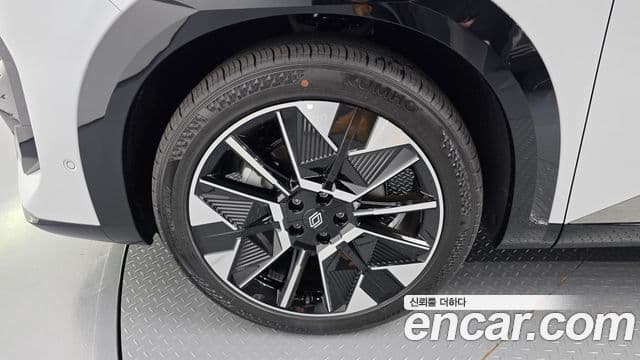 Renault Samsung Filante 2026 — ფოტო 26/36