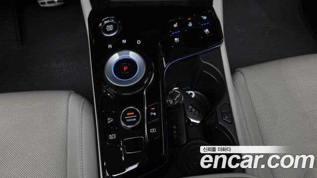Kia Sportage 2023 — Фото 9/20