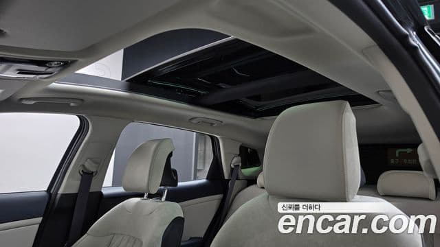 Kia Sportage 2023 — Фото 16/20