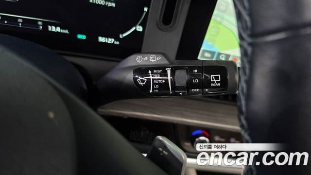 Kia Sportage 2023 — Şəkil 29/38