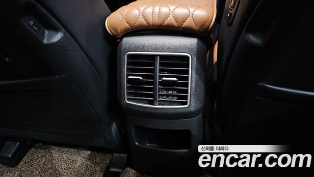 Kia Sportage 2022 — ფოტო 12/37