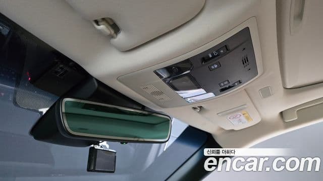 Lexus ES300h 2019 — Şəkil 19/38
