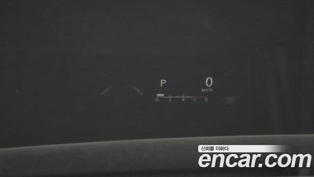 Lexus ES300h 2019 — Şəkil 16/38