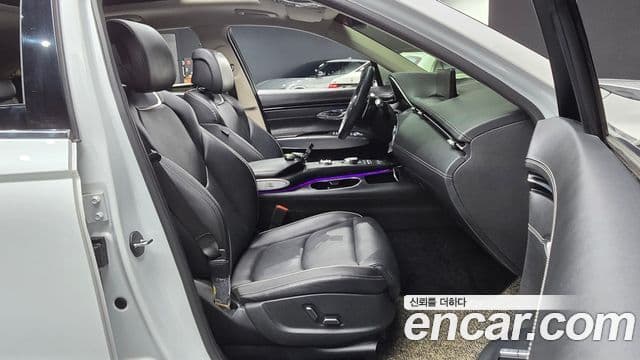 Genesis GV70 2021 — Photo 10/20