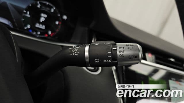 Land Rover Range Rover Evoque 2019 — Photo 16/20