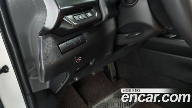 Lexus UX250h 2021 — Şəkil 3/20