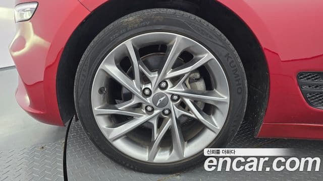 Genesis G70 2022 — Şəkil 14/20